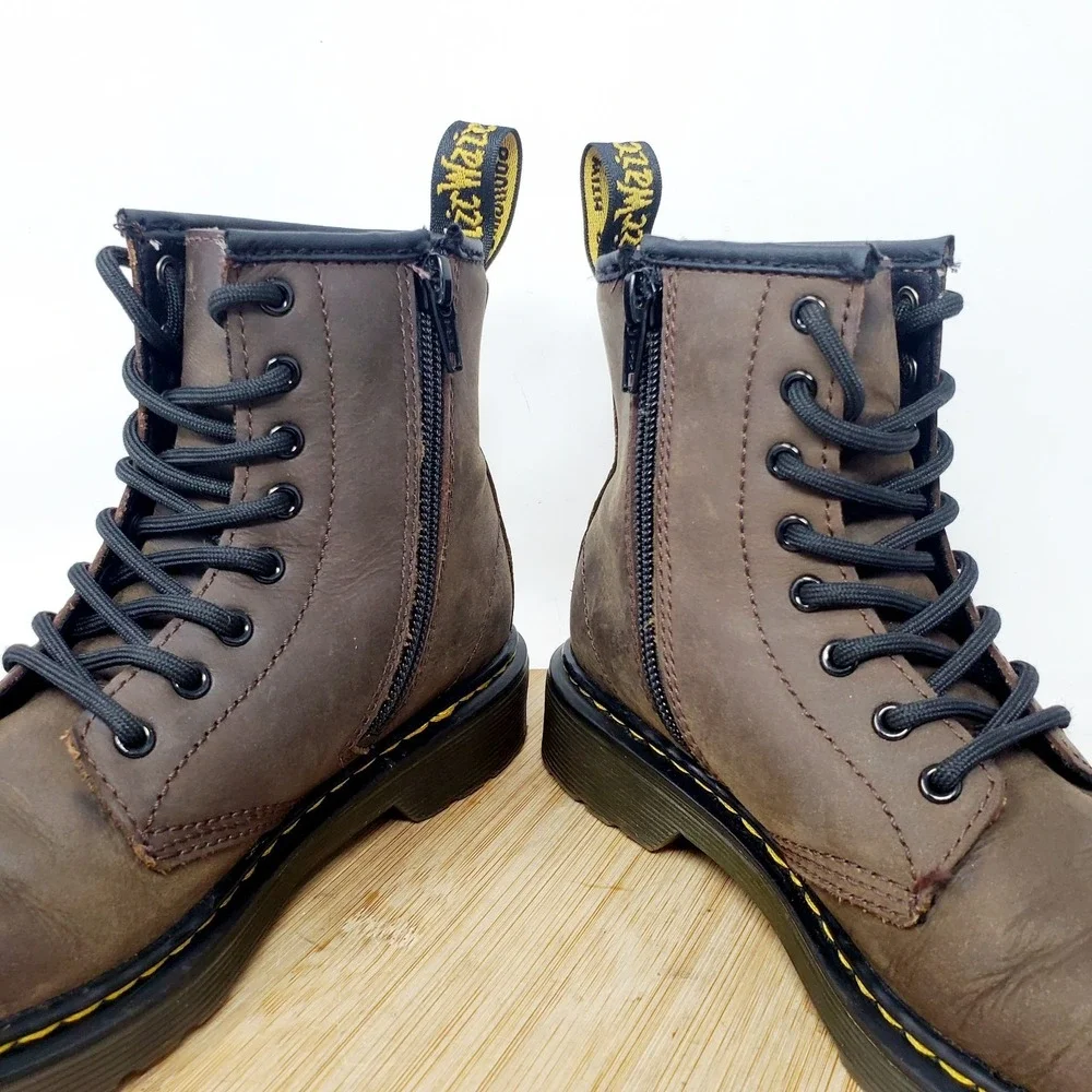 Dr Martens 1460 Serena Boots Kids 2 Brown Leather Lace Up 8 Eye Boys Girls Shoes
